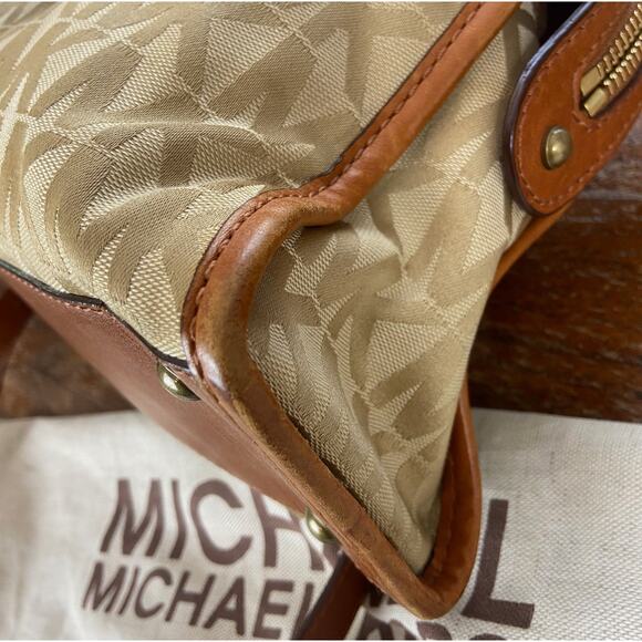 Vintage Y2K Michael Kors Signature Monogram Purse Bag Crossbody Top Handle - Picture 14 of 16